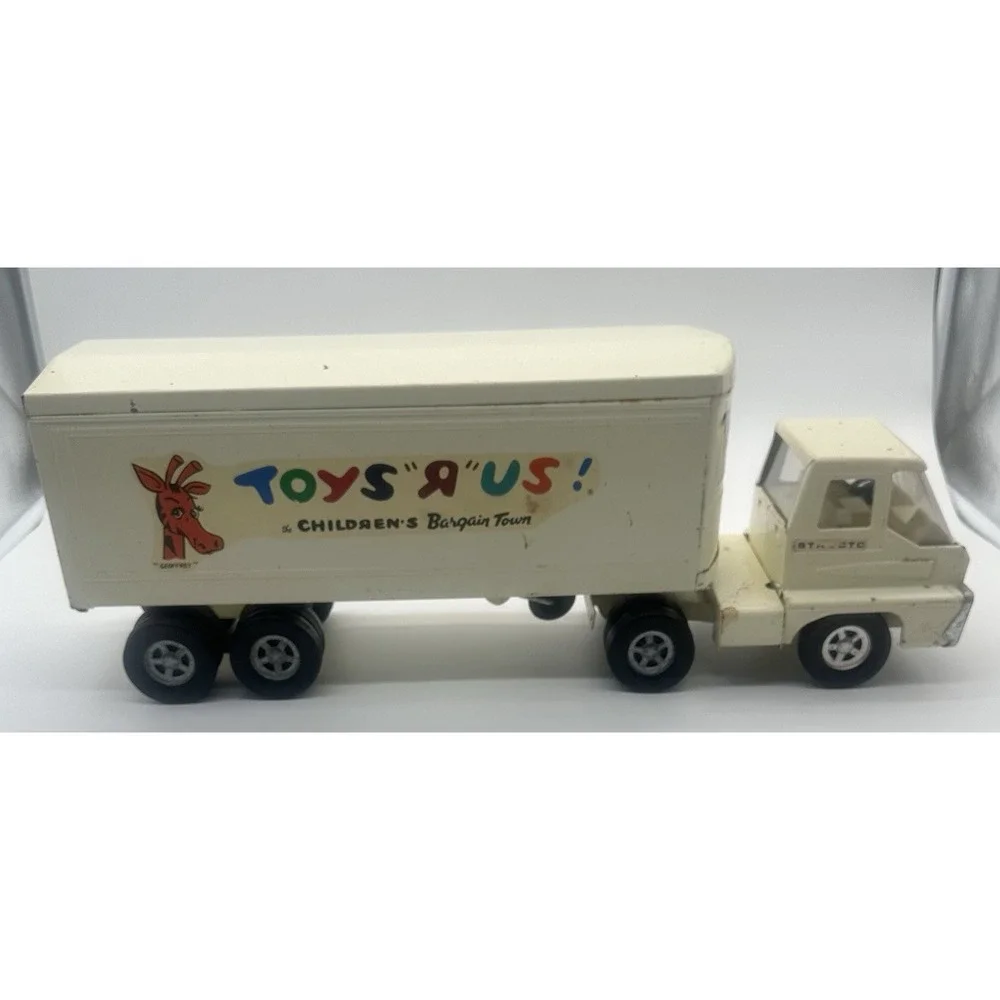 VINTAGE 1960'S STRUCTO TOYS R US SEMI TRUCK & TRAILER